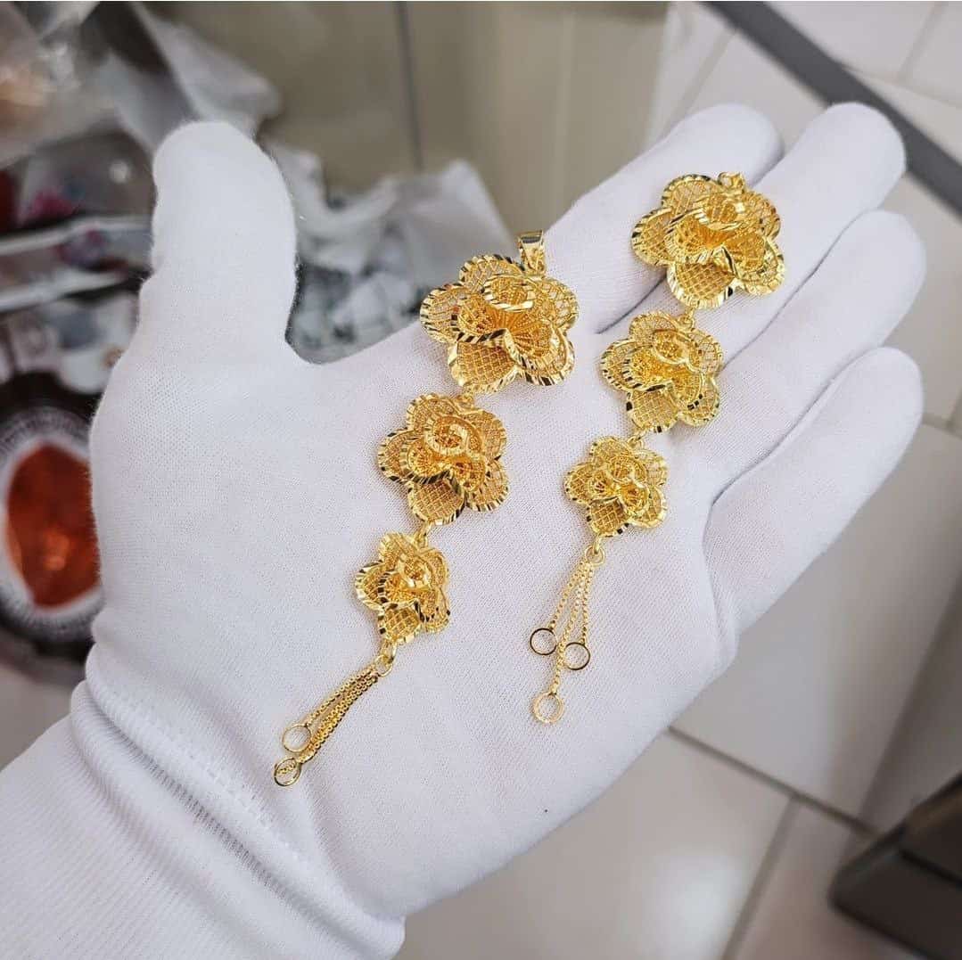 پلاک سه طبقه